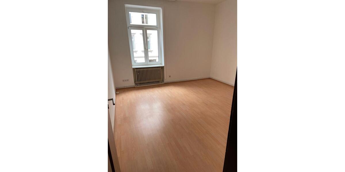 Etagenwohnung Frankfurt am Main Bockenheim - 4 Zimmer, 98 m&sup2;, 1.500&euro; | Angebot:26227370