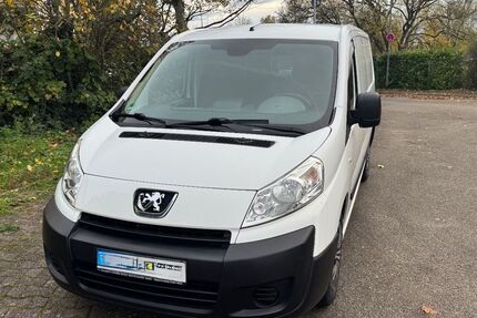 Peugeot Expert 167.500 km 6.100 € Frankfurt am Main 65934