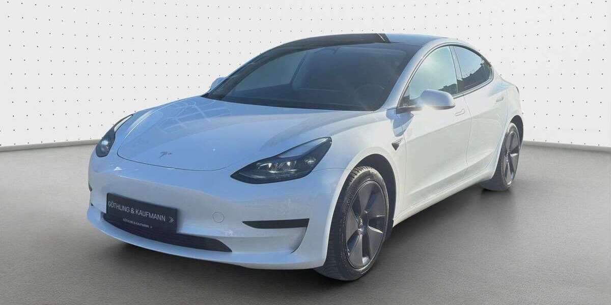 Tesla Model 3 42.029 km 28.930 &euro; Kelkheim 65779