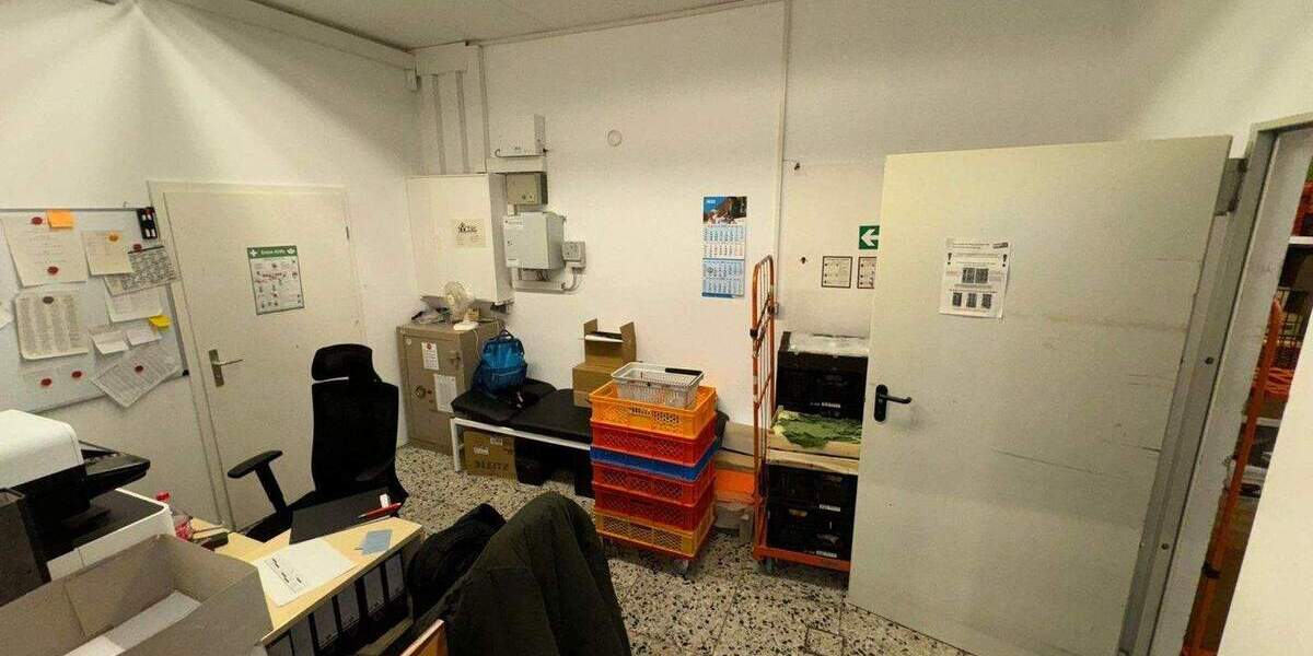 Gewerbeobjekt Kronberg Schönberg - 3 Zimmer, 2.900&euro; | Angebot:25525595