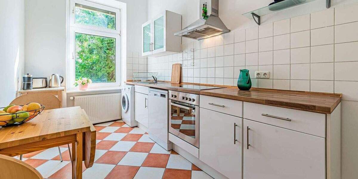 Etagenwohnung Frankfurt am Main Nordend-Ost - 2 Zimmer, 56 m&sup2;, 1.750&euro; | Angebot:25152308