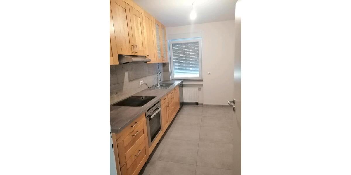 Etagenwohnung Frankfurt am Main Sossenheim - 3 Zimmer, 105 m&sup2;, 1.350&euro; | Angebot:25640926