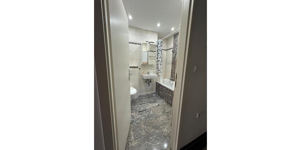 Etagenwohnung Frankfurt am Main Eschersheim - 2 Zimmer, 65 m&sup2;, 206.000&euro; | Angebot:26664268