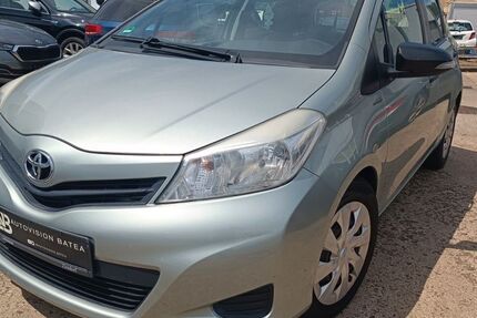 Toyota Yaris 136.000 km 4.700 &euro; Maintal 63477