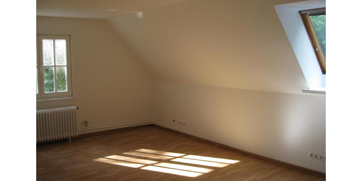 Dachgeschoßwohnung Königstein im Taunus - 3.5 Zimmer, 98 m&sup2;, 1.520&euro; | Angebot:26412943
