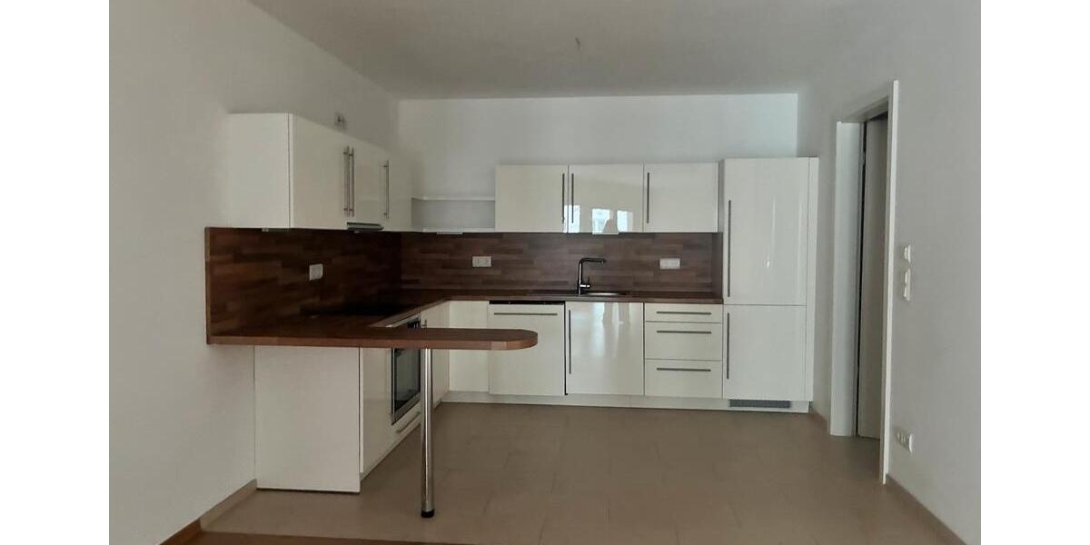 Etagenwohnung Frankfurt am Main Mitte-Nord - 2 Zimmer, 84 m&sup2;, 1.465&euro; | Angebot:24436008
