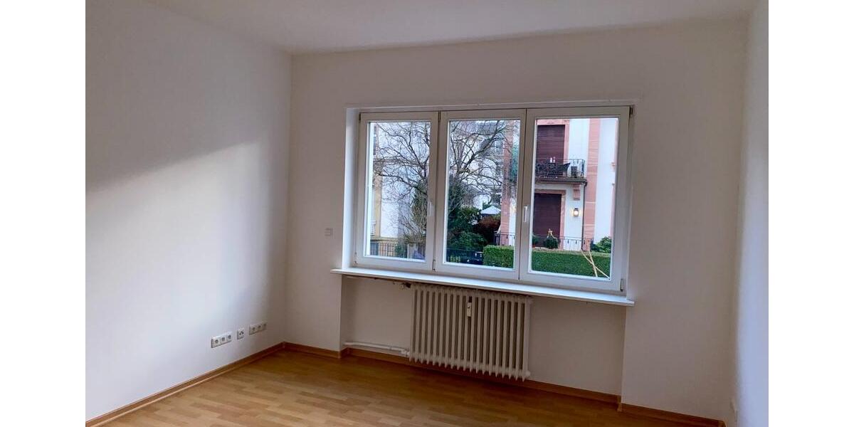 3-Zimmer-Wohnung mit Balkon & EBK im Malerviertel Sachsenhausen 3 zimmer