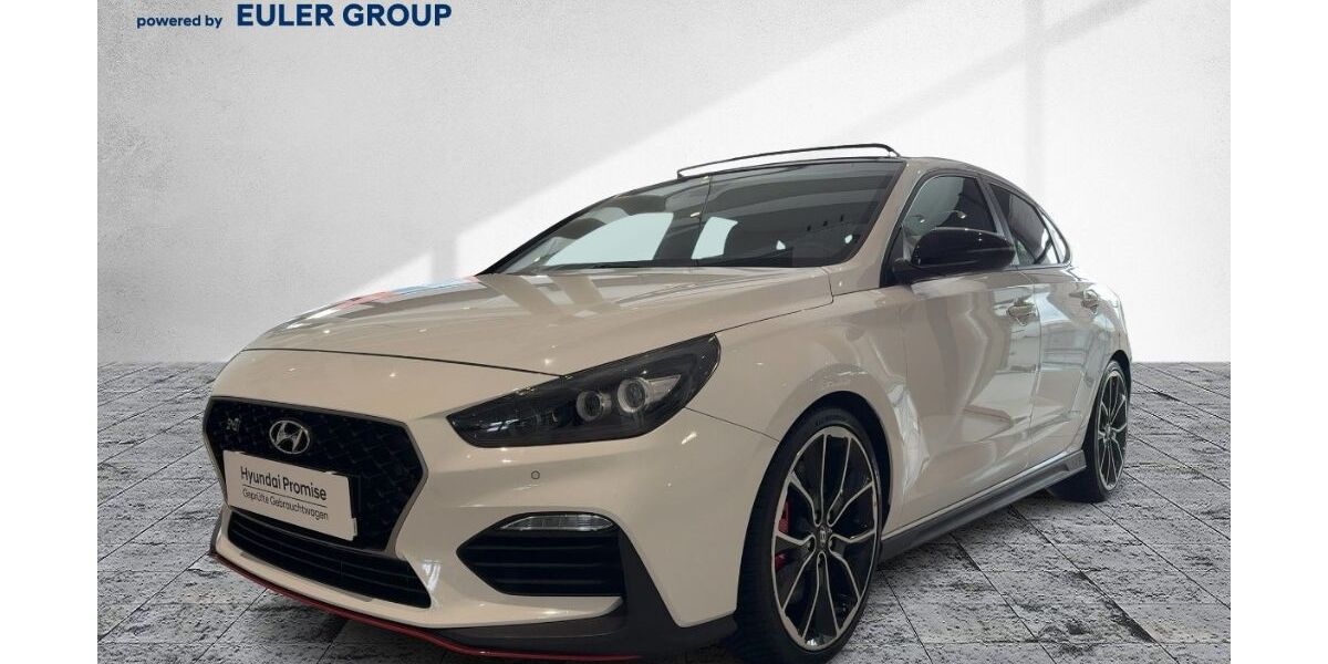 Hyundai i30 64.827 km 23.990 &euro; Frankfurt 60314