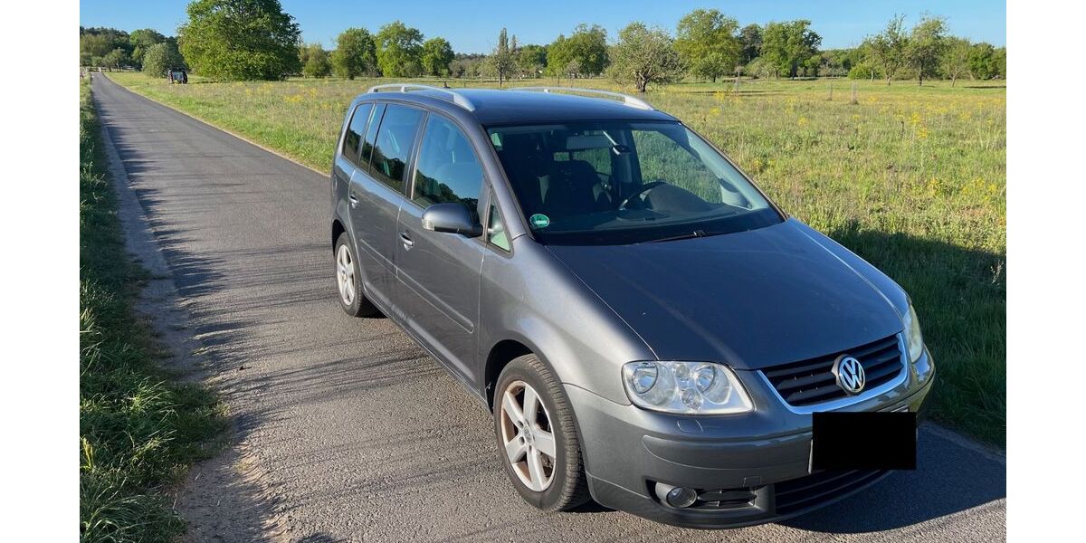 VW Touran 165.900 km 3.000 &euro; Mühlheim am Main 63165