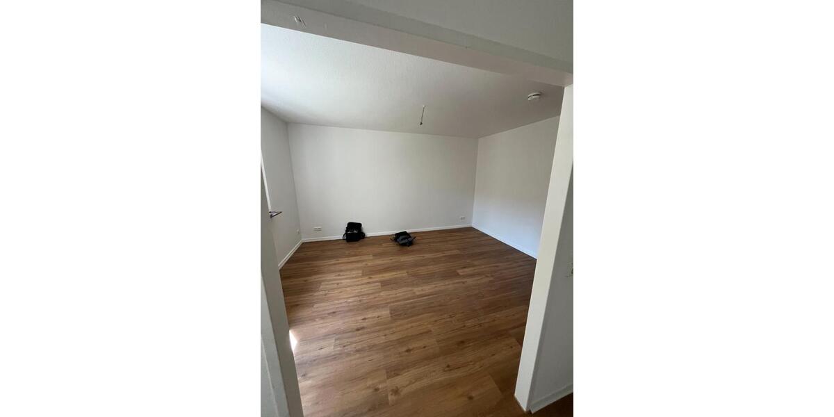 Etagenwohnung Frankfurt am Main - 2 Zimmer, 45 m&sup2;, 644&euro; | Angebot:26235590