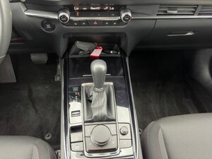 Mazda CX-30 Homura*SHZ*18´´LM*RFK*HUD*SmartKey*ACC*Navi 50.000 km 21.940 &euro; Nidderau 61130