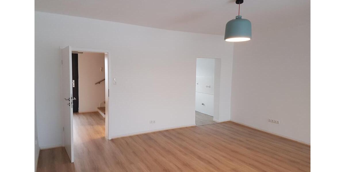 Reihenhaus Frankfurt am Main Mitte-West - 5 Zimmer, 83 m&sup2;, 599.000&euro; | Angebot:27164567