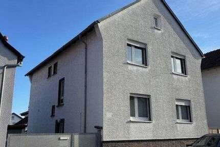 Haus zum Kaufen in Weiterstadt 460.000 € 199 m² 8 zimmer