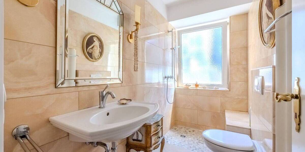 Mehrfamilienhaus, Wohnhaus Frankfurt am Main Sachsenhausen - 2 Zimmer, 492 m&sup2;, 2.349.000&euro; | Angebot:25690831