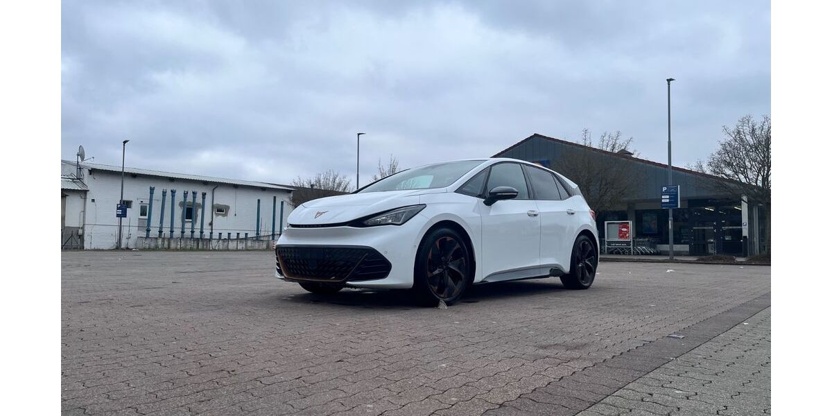 Cupra Born 26.600 km 22.999 &euro; Groß-Gerau 64521