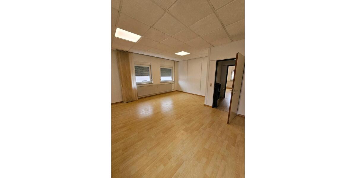 Gewerbeobjekt Dietzenbach - 750&euro; | Angebot:26109529