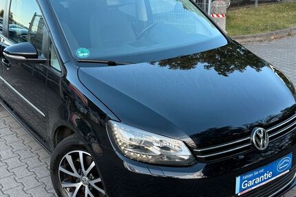 VW Touran 204.551 km 10.200 € Offenbach 63071