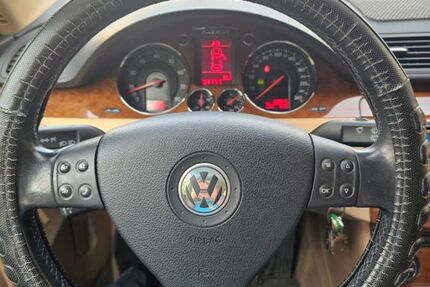 VW Passat 151.000 km 4.700 &euro; Frankfurt am Main 60529