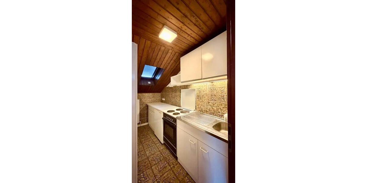 Dachgeschoßwohnung Schmitten im Taunus - 2 Zimmer, 50 m&sup2;, 105.000&euro; | Angebot:26794274