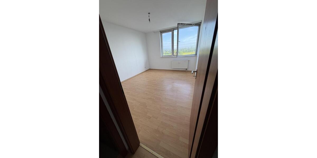 Etagenwohnung Hattersheim am Main - 2 Zimmer, 64 m&sup2;, 830&euro; | Angebot:26165167