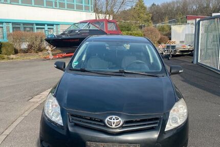 Toyota Auris 287.000 km 3.999 &euro; Hanau 63457