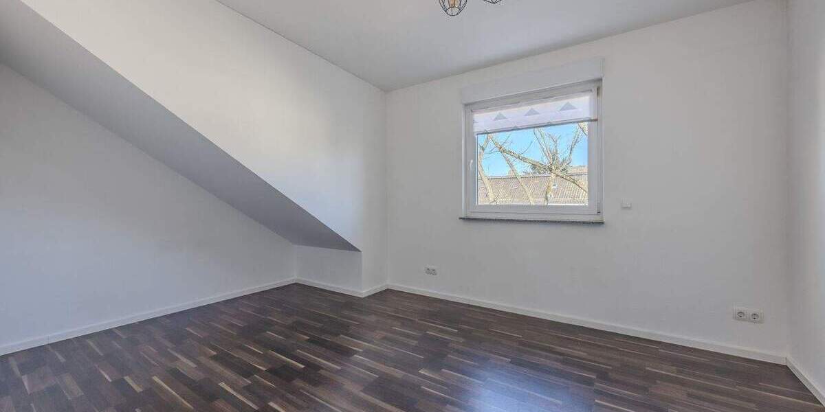 Etagenwohnung Frankfurt am Main Niederrad - 4 Zimmer, 133 m&sup2;, 599.500&euro; | Angebot:25691024