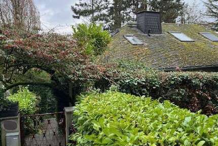 Haus zum Kaufen in Wiesbaden 1.150.000 € 265 m² 10 zimmer