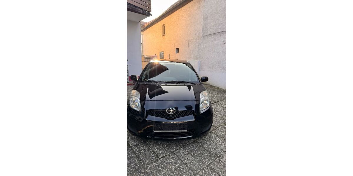 Toyota Yaris 151.000 km 4.300 &euro; Münster 64839