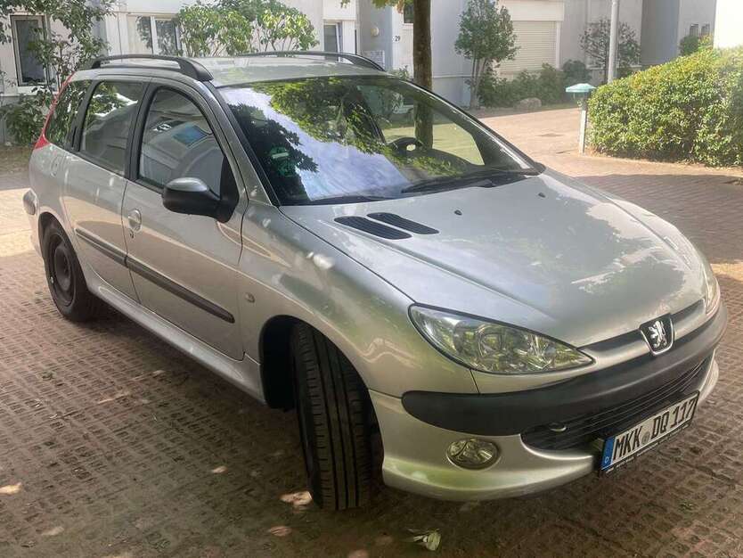 206
