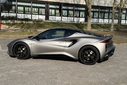 Lotus Emira 9.944 km 85.500 &euro; Kriftel 65830