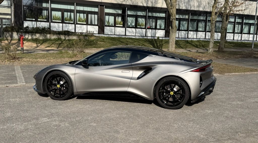 Lotus Emira 9.944 km 85.500 &euro; Kriftel 65830