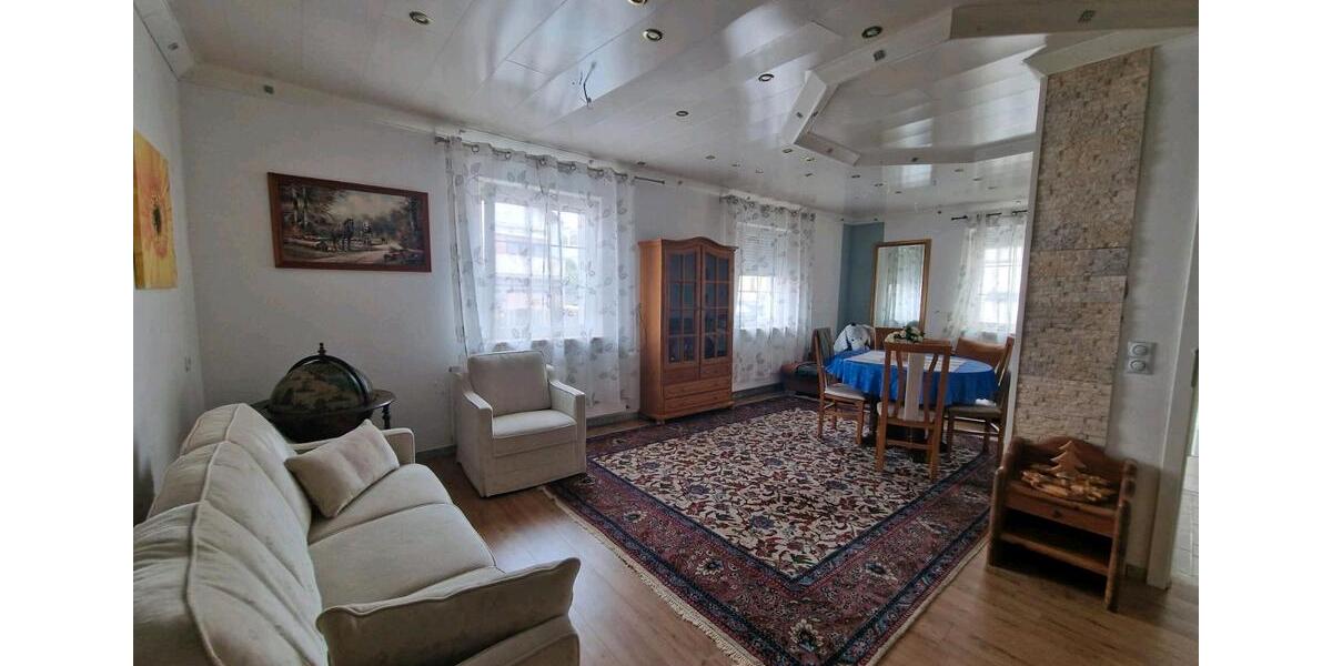 Einfamilienhaus Limeshain - 5 Zimmer, 187 m&sup2;, 370.000&euro; | Angebot:26797032