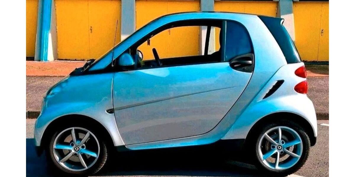 Smart ForTwo 174.000 km 3.299 &euro; Frankfurt 60486