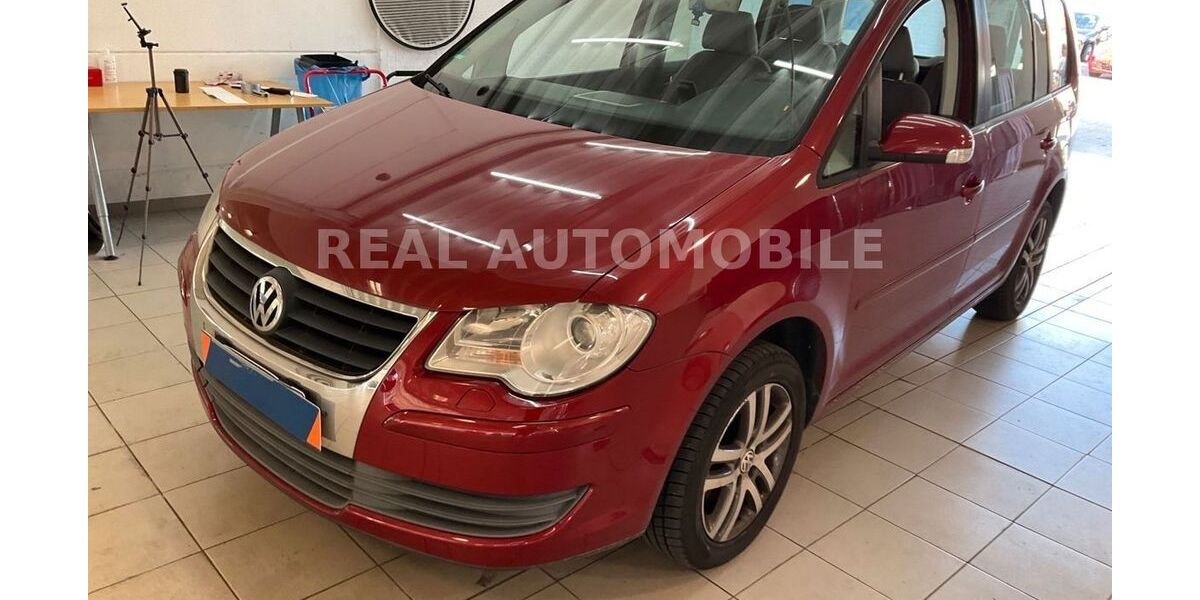 VW Touran 162.000 km 5.999 &euro; Frankfurt am Main 65933