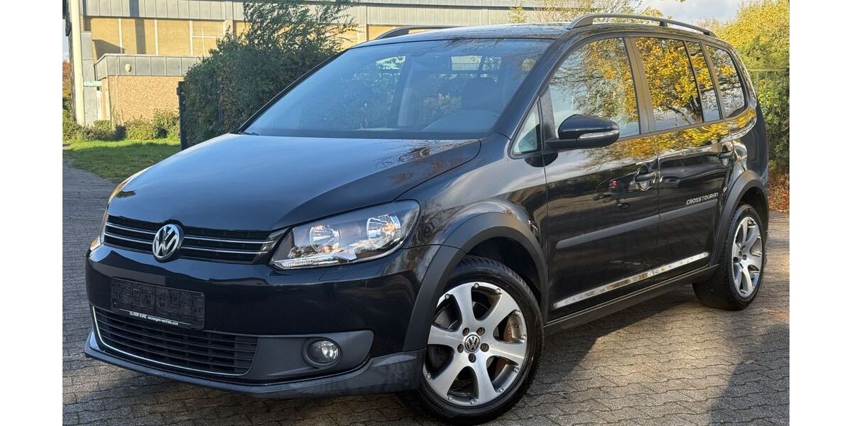 VW Touran 185.000 km 8.298 &euro; Rüsselsheim 65428