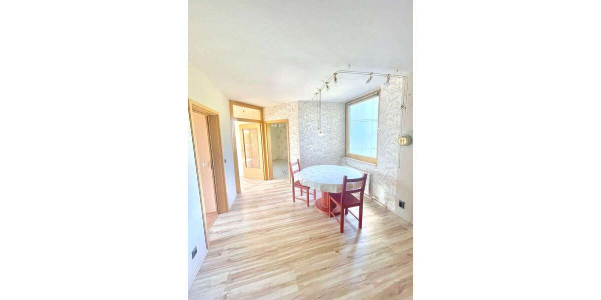 Wohnung zum Kaufen in Frankfurt 279.000 € 100 m² 4 zimmer