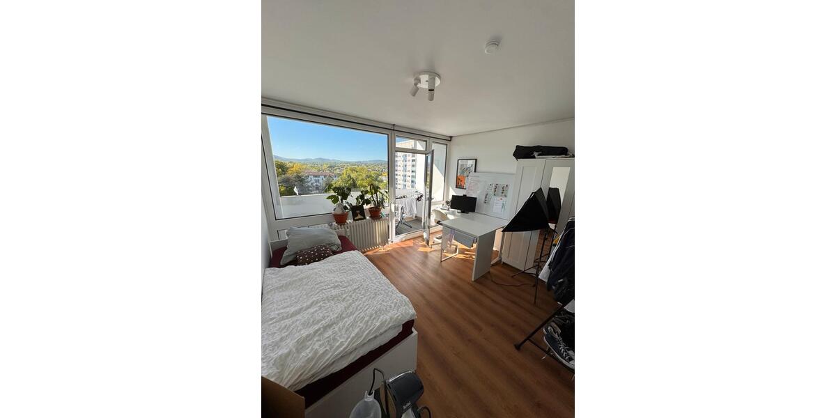 Etagenwohnung Liederbach am Taunus - 5 Zimmer, 12 m&sup2;, 550&euro; | Angebot:26385292