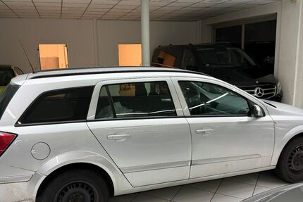 Opel Astra 228.000 km 1.450 &euro; NEU ISENBURG 63263