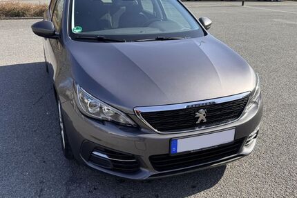 Peugeot 308 50.000 km 10.400 &euro; Groß-Gerau 64521
