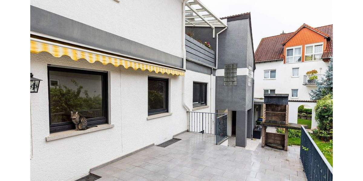 Mehrfamilienhaus, Wohnhaus Bischofsheim - 8 Zimmer, 695.000&euro; | Angebot:25660958