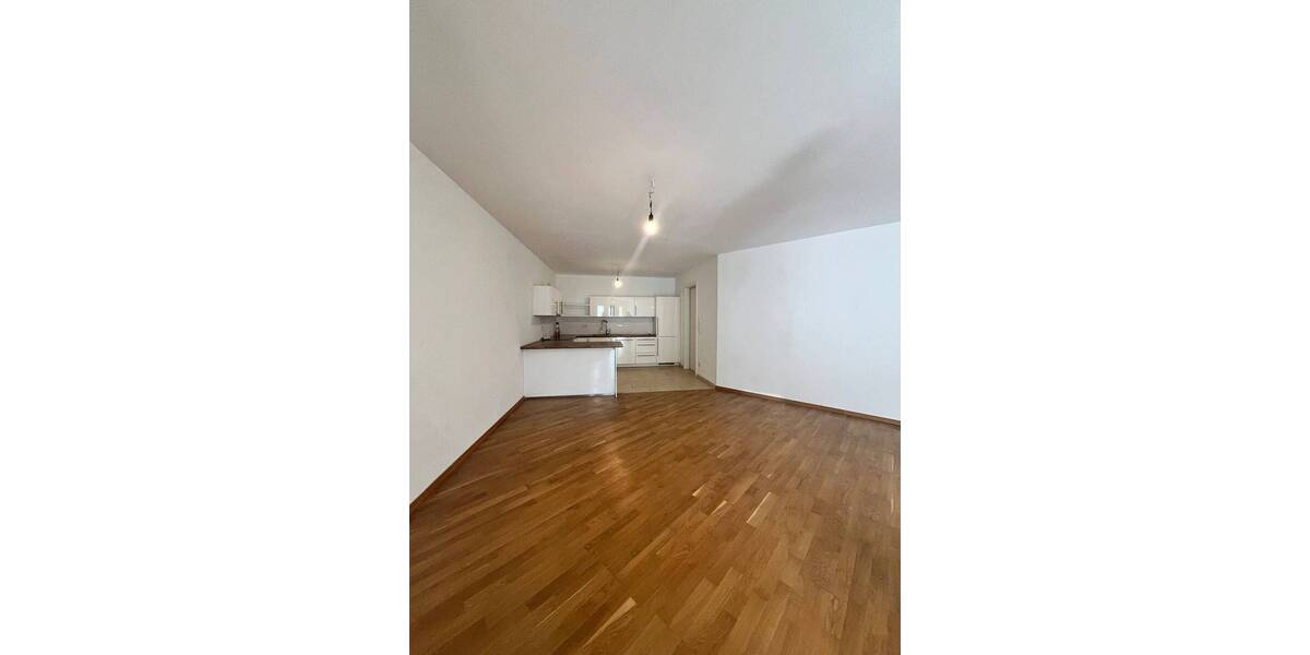 Etagenwohnung Frankfurt am Main Westend-Nord - 2 Zimmer, 82 m&sup2;, 1.539&euro; | Angebot:26393100