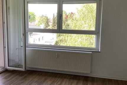 Wohnung Frankfurt am Main Nord-West - 3 Zimmer, 71 m&sup2;, 890&euro; | Angebot:26450914