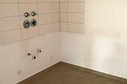 Sanierte 2 Zimmerwohnung mit Balkon zimmer