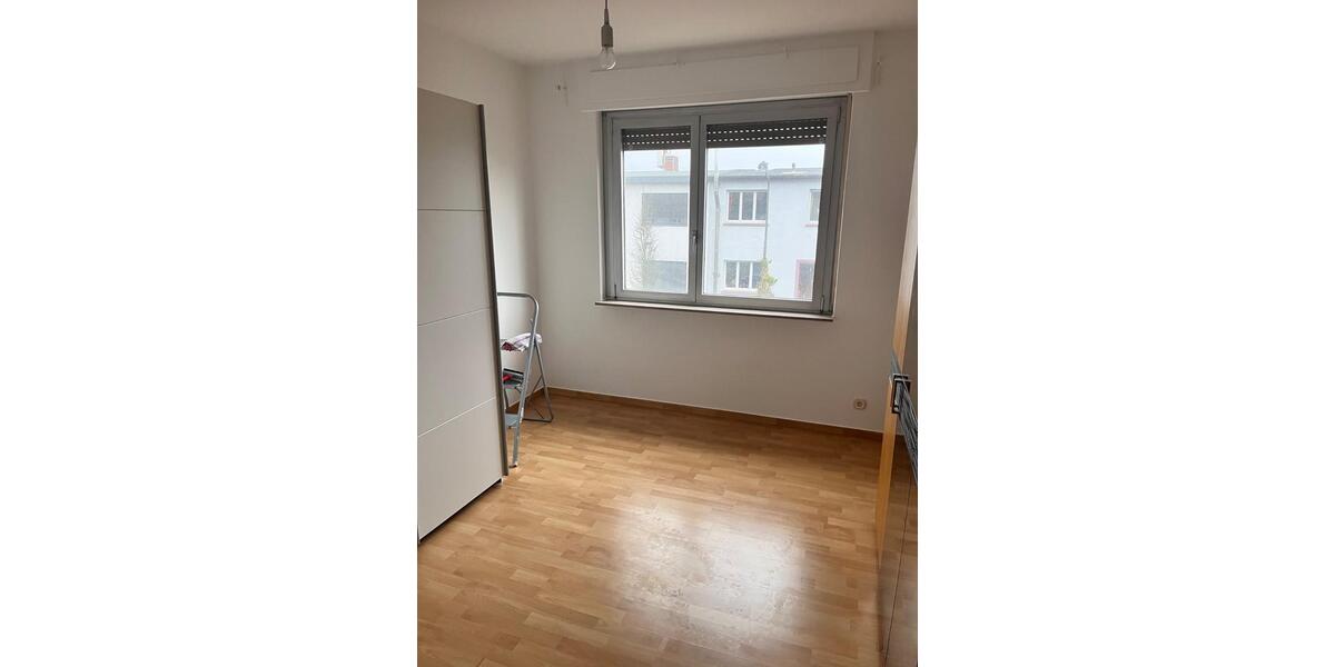 Etagenwohnung Frankfurt am Main Nord-Ost - 2.5 Zimmer, 60 m&sup2;, 830&euro; | Angebot:25658958