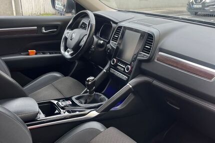 Renault Koleos 142.000 km 13.800 &euro; Glashutten 61479