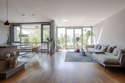 Wohnung zum Kaufen in Frankfurt am Main 1.850.000 € 143 m² 3 zimmer