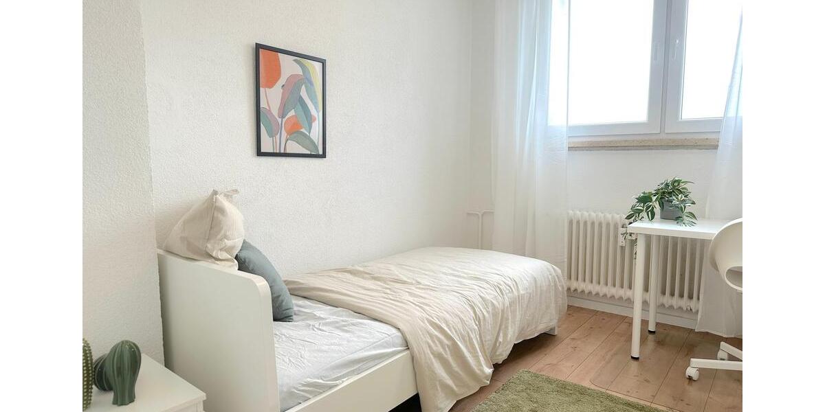 Etagenwohnung Frankfurt am Main Nied - 1 Zimmer, 25 m&sup2;, 550&euro; | Angebot:25364865