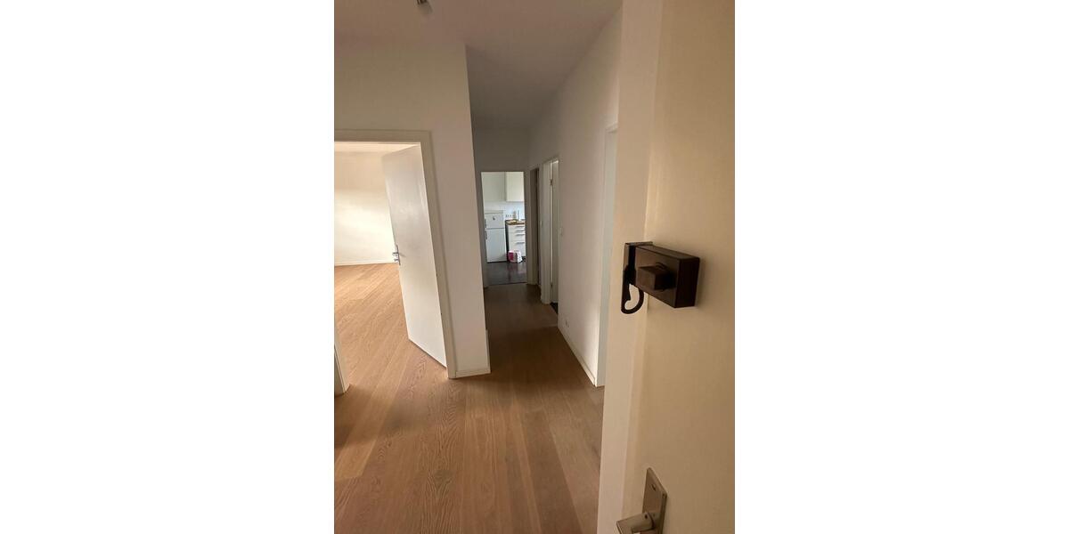 Etagenwohnung Frankfurt am Main Innenstadt 3 - 2 Zimmer, 61 m&sup2;, 900&euro; | Angebot:25574978