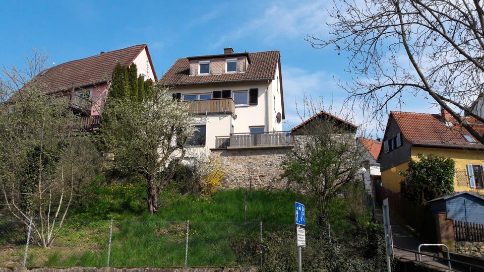 Einfamilienhaus Friedrichsdorf - 7 Zimmer, 158 m&sup2;, 585.000&euro; | Angebot:27084840