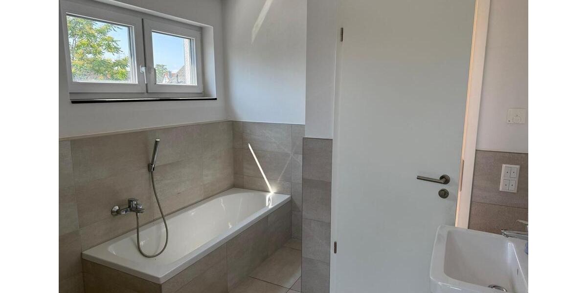 Etagenwohnung Frankfurt am Main West - 4 Zimmer, 113 m&sup2;, 838&euro; | Angebot:24767898